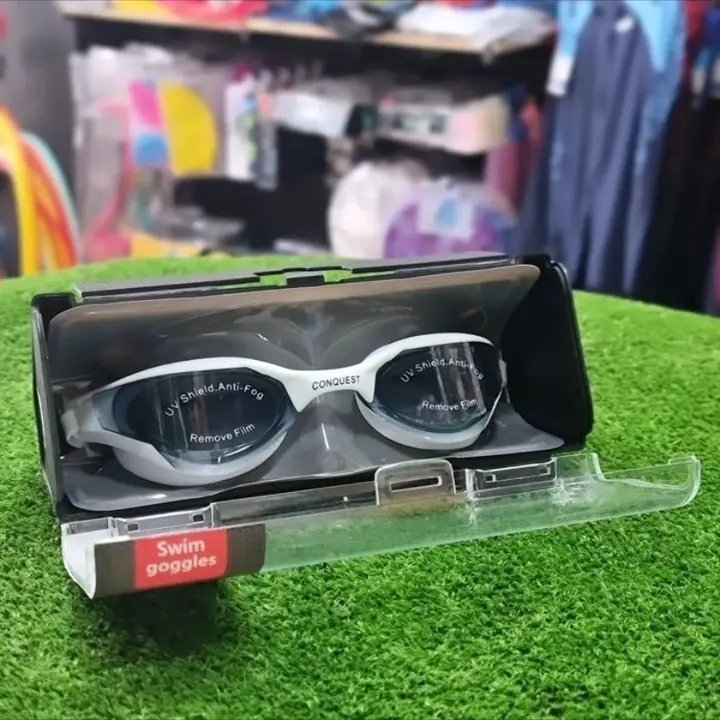 نظارات السباحة" مضادة للضباب"